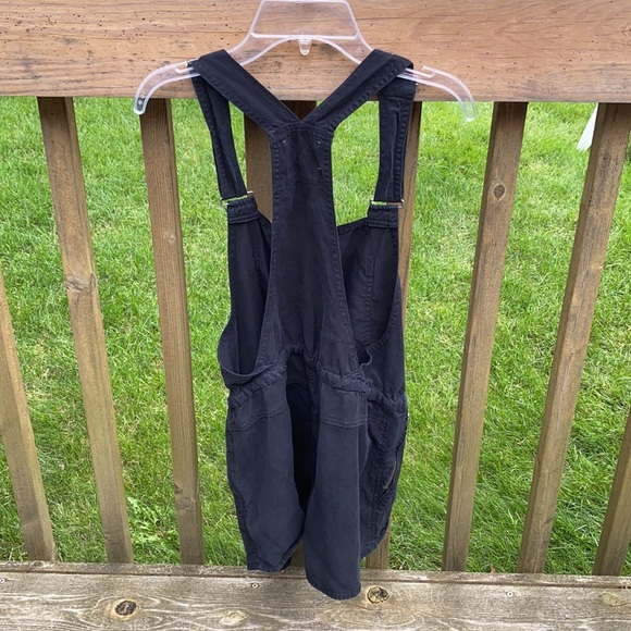 Wilfred free Black Overall Shorts - Picture 4 of 6